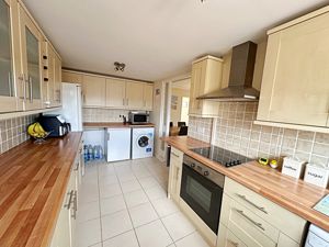 Kitchen 2- click for photo gallery